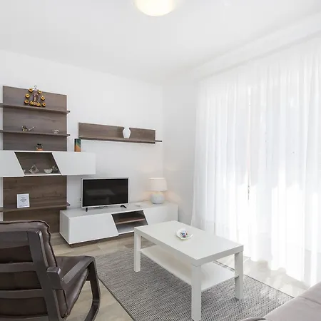 Alenka Apartment