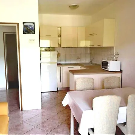 Alenka Apartment